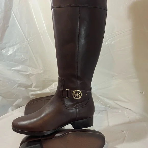 MICHAEL Michael Kors Harland Brown Boots - Picture 13 of 15